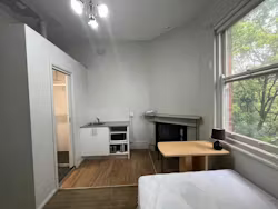 4-carlton-sydney-Room 11 (Studio)