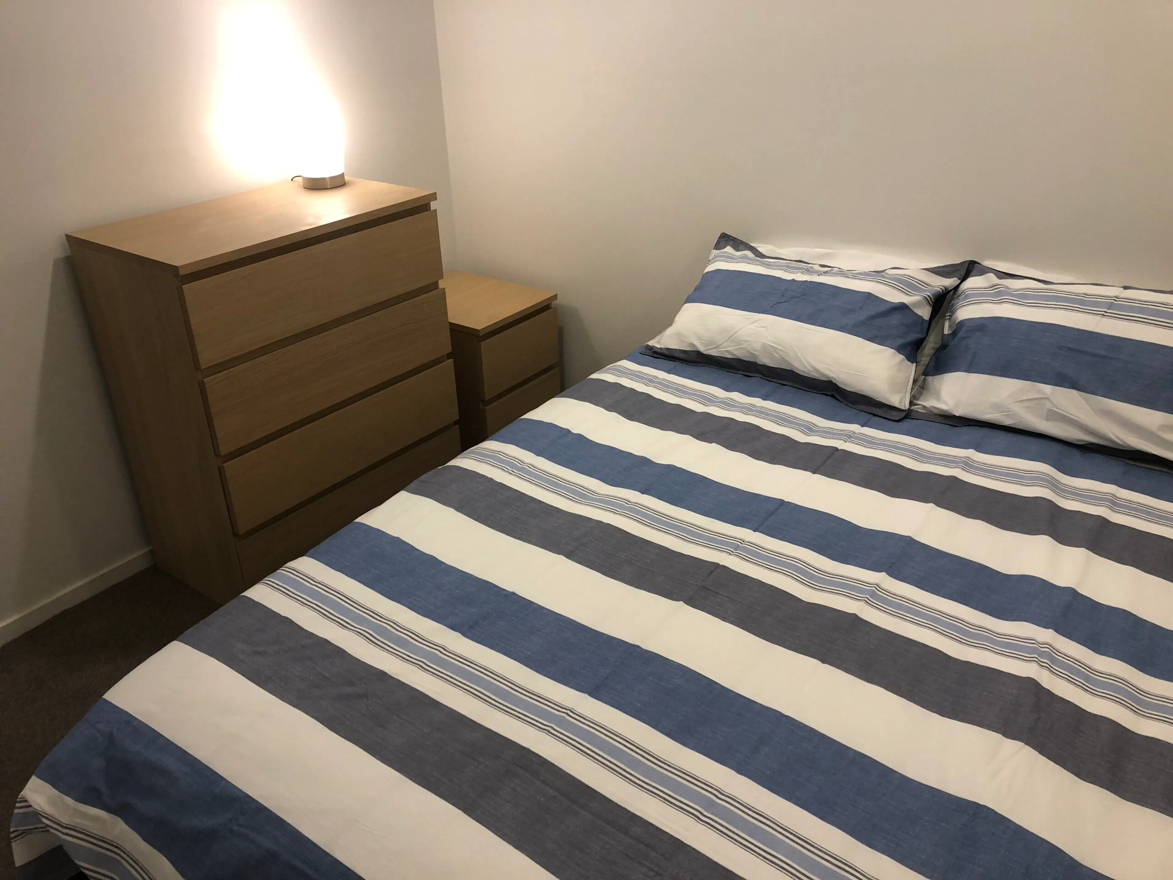 Apartment 12 (3 bedrooms & 2 bathrooms) ROOM 2
