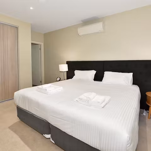 218-228-abeckett-street-melbourne-Apartment 1414-1