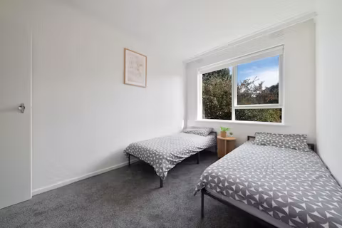 caulfield-north-melbourne-ROOM