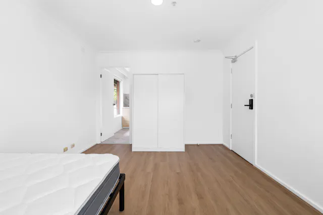 Studio Room Ensuite room image 2