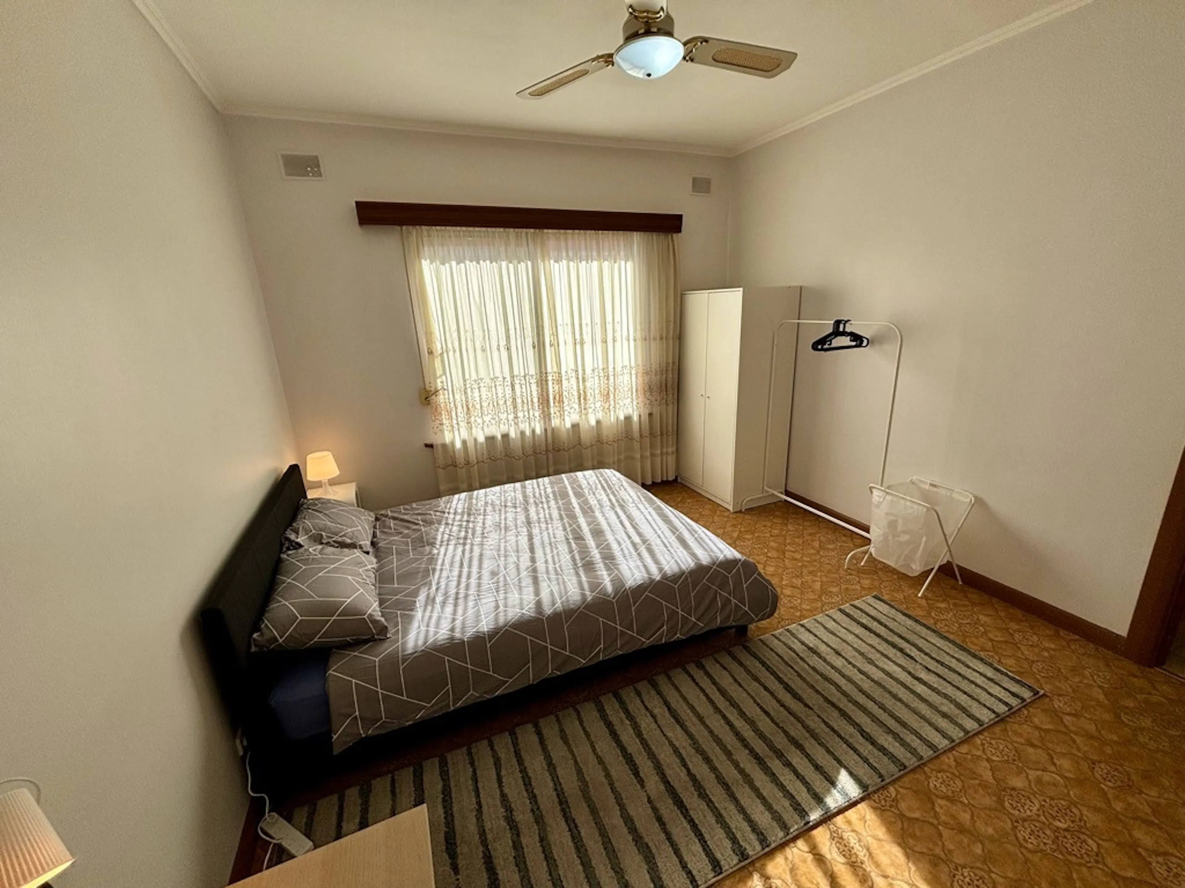 Room 7 ROOM 1