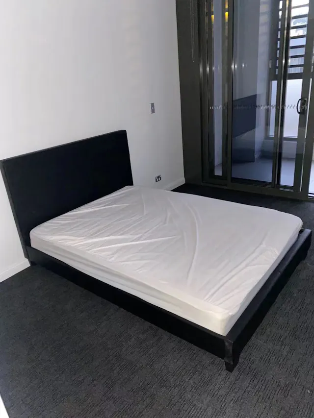 1 Bedroom, 1 Bathroom Apartment room image 1