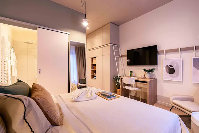 The Cozy room image 3