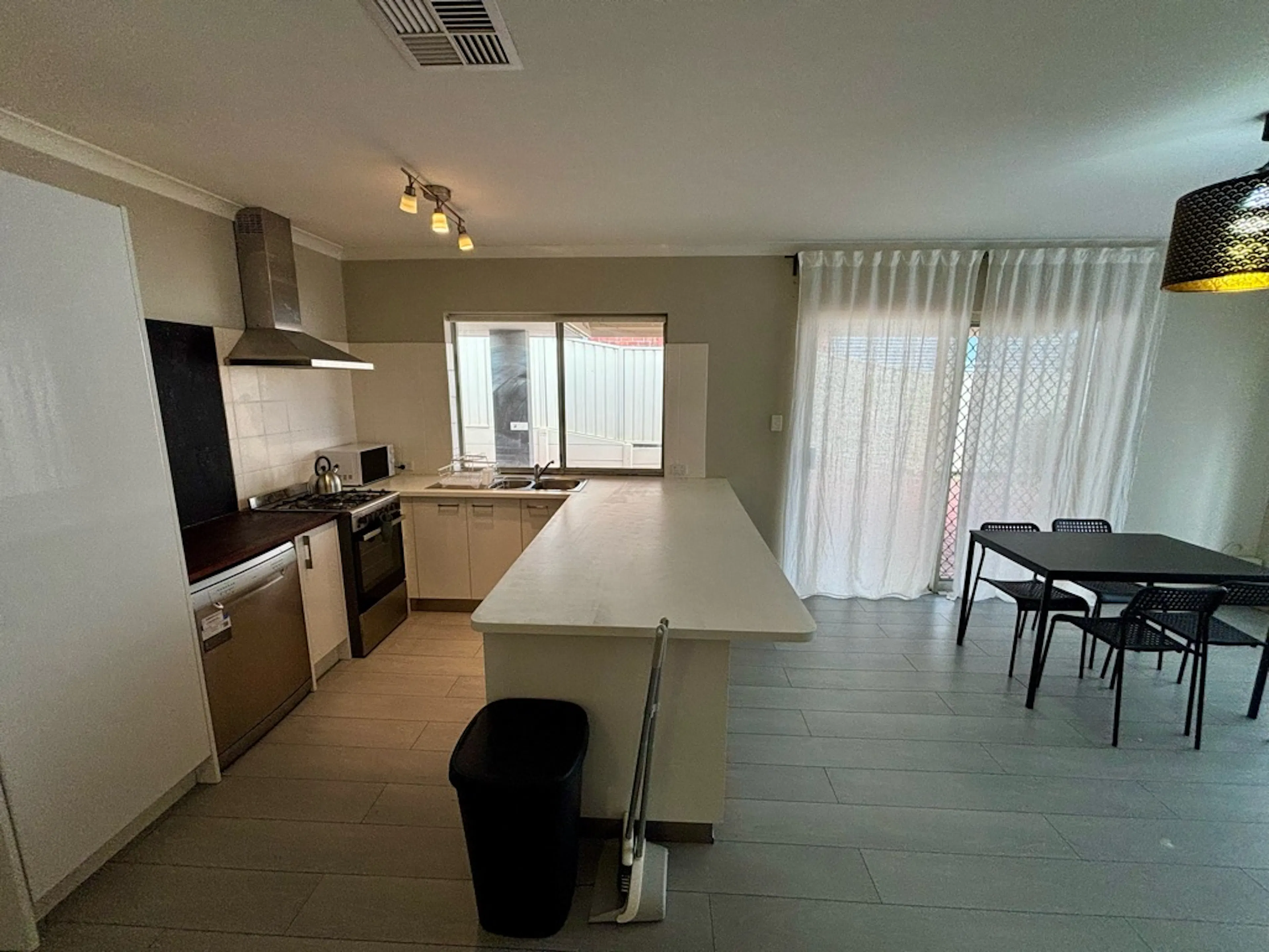 Room 2 KITCHEN 1