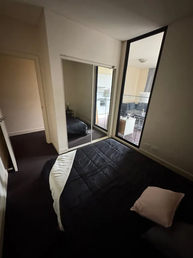 1 Bedroom + Study Room room image 1