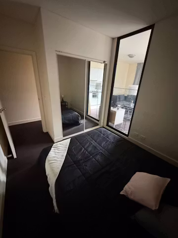 melbourne-cbd-melbourne-1 Bedroom + Study Room-1