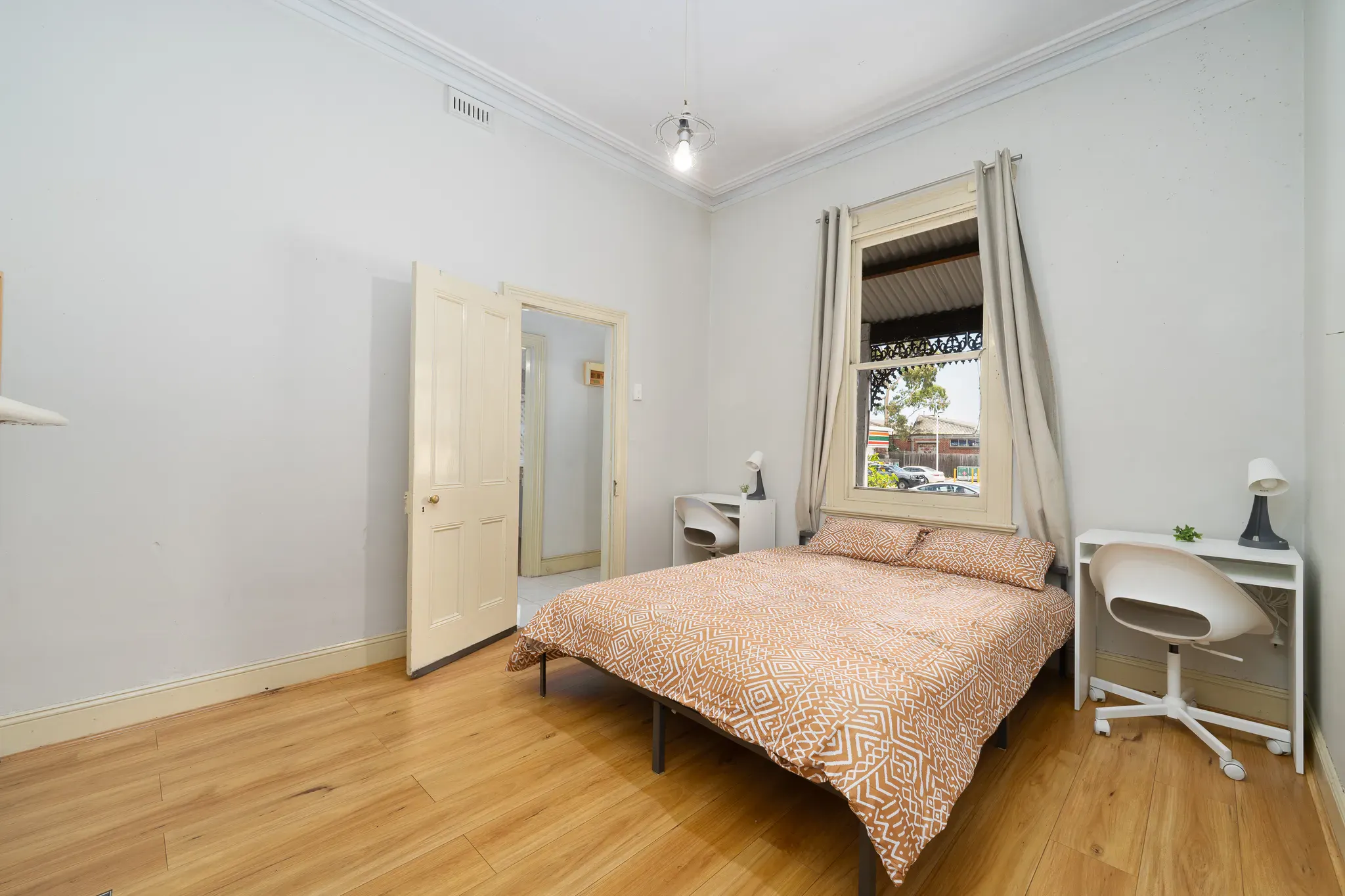 north-melbourne-melbourne-Room 2 (Ensuite)