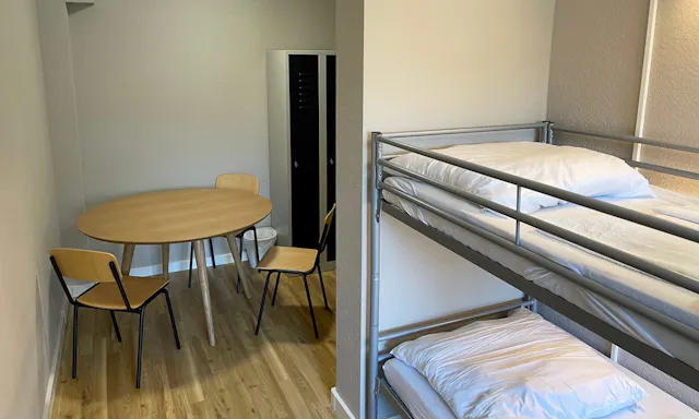 Twin Room room image 2