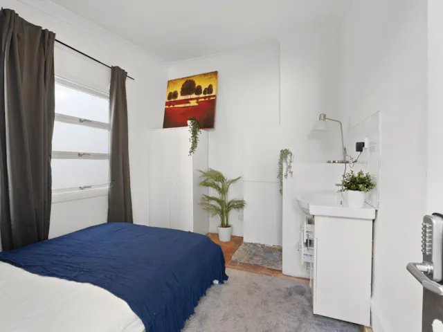 Room 3 Standard room image 2