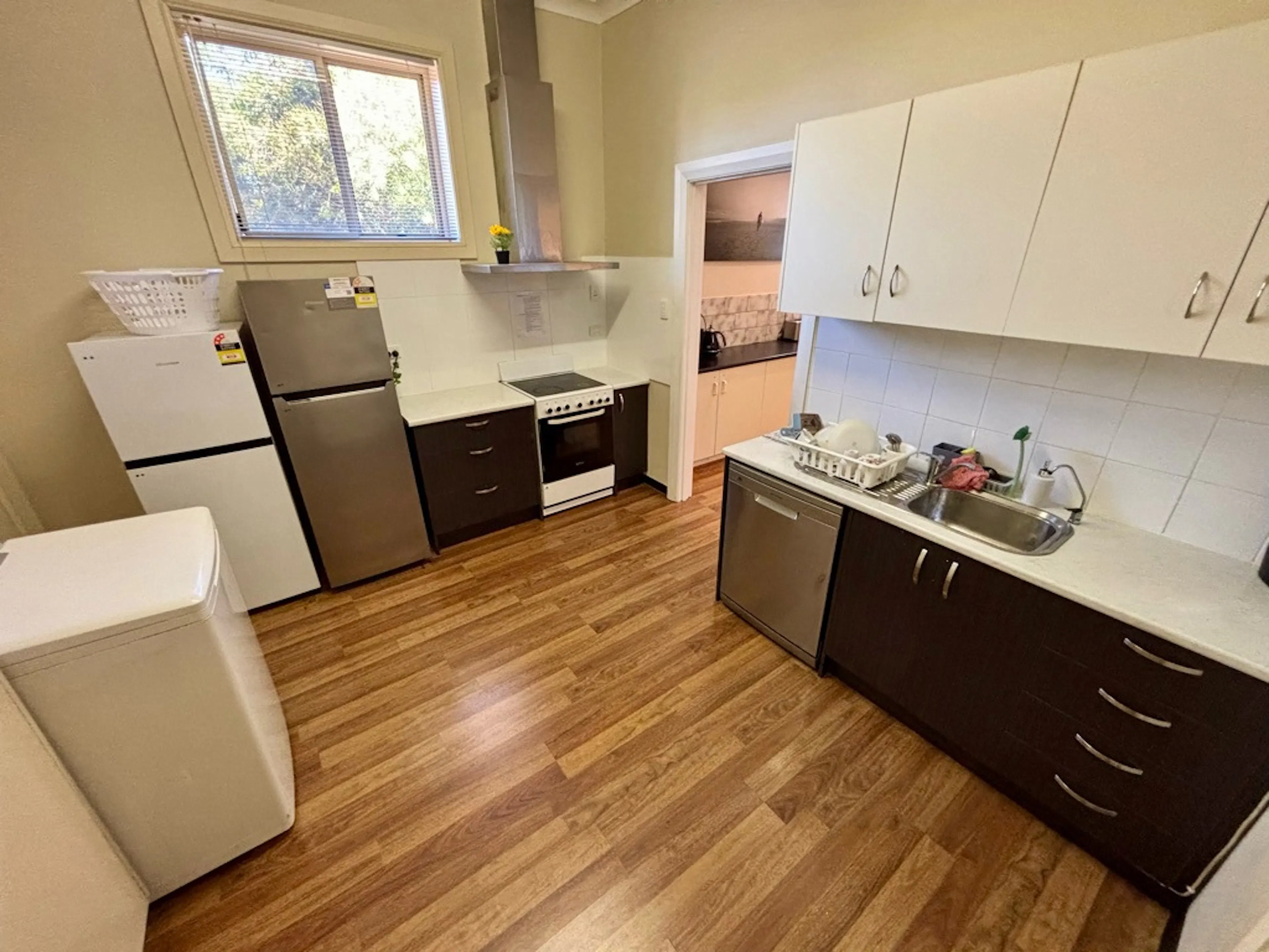 Room 3 KITCHEN 4