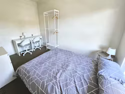 port-melbourne-melbourne-Room 3 (Ensuite)