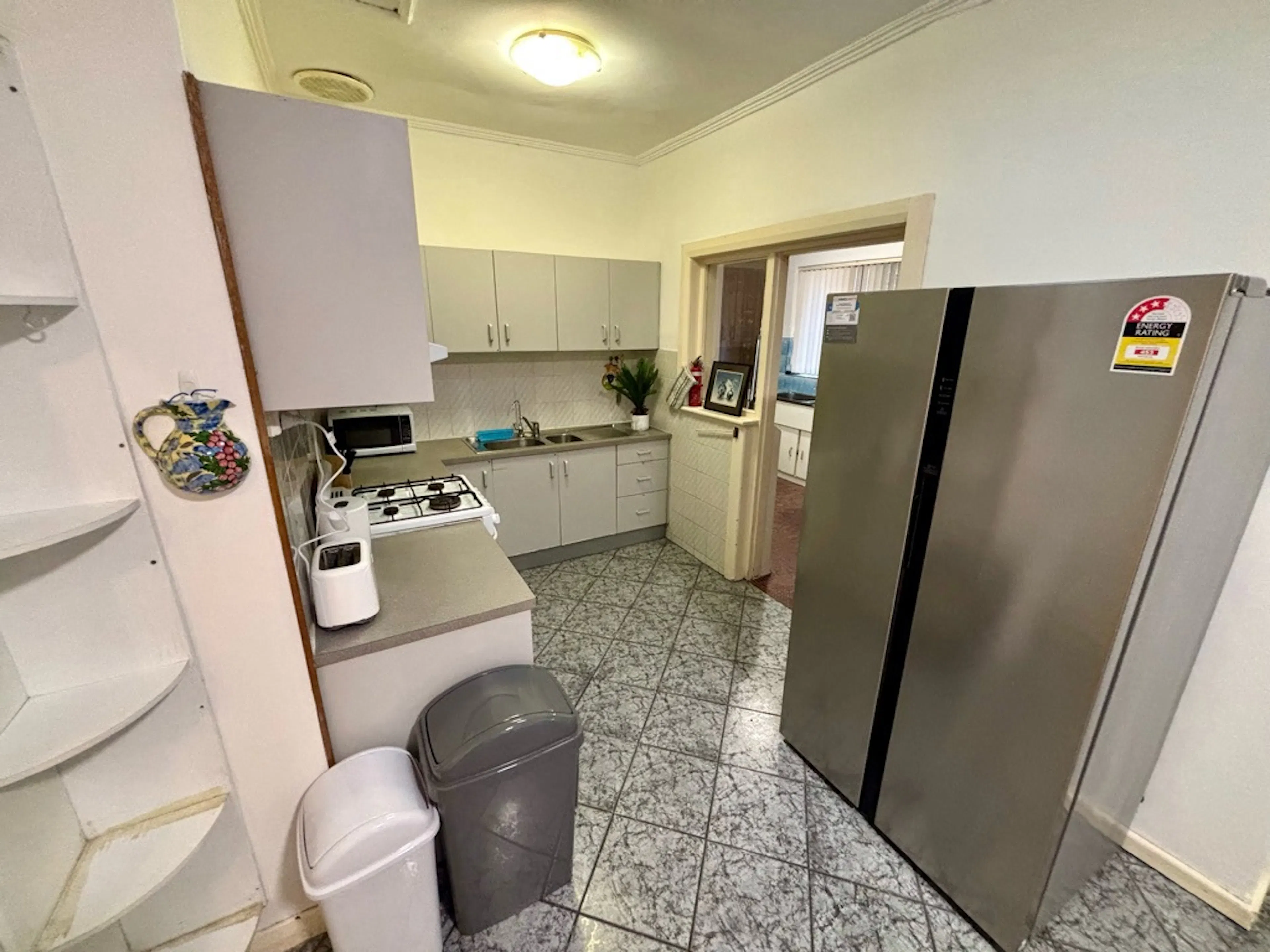 Room 3 KITCHEN 1