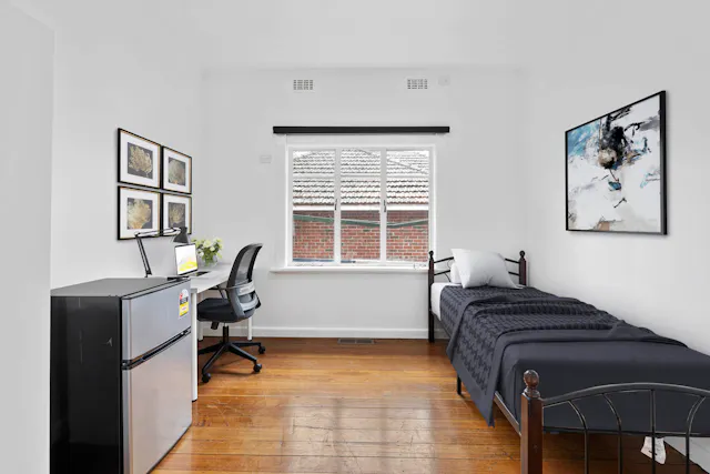 Single Room room image 1
