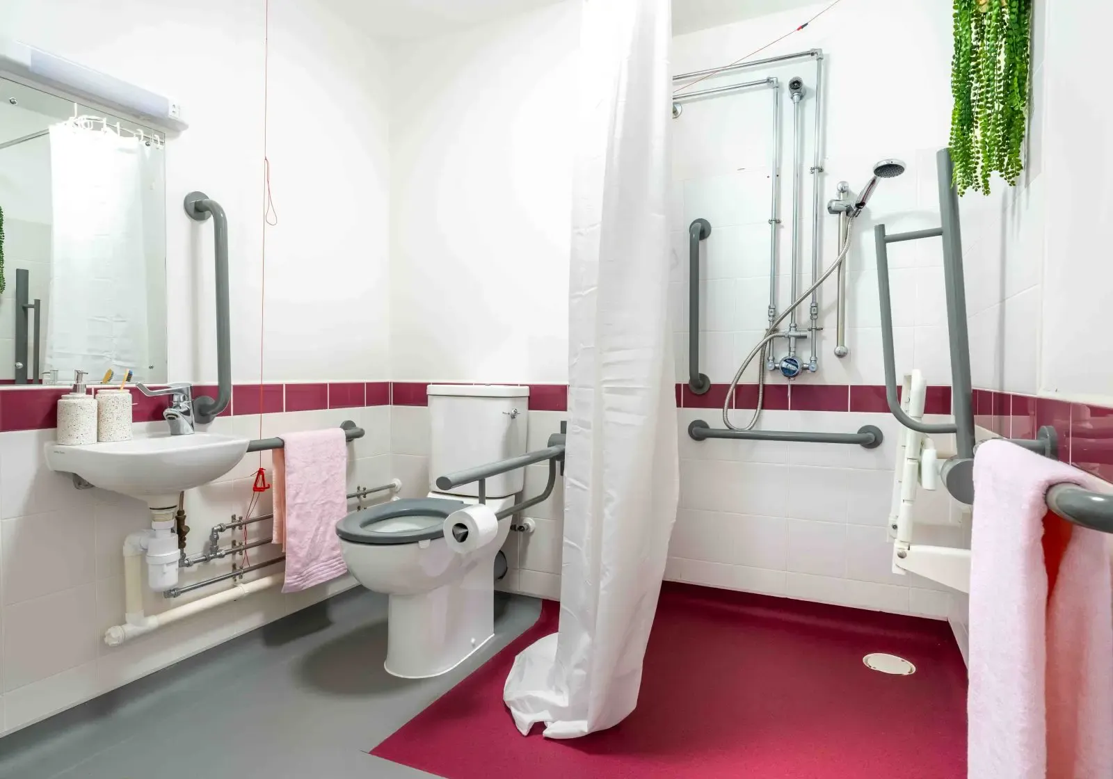 Gold En Suite