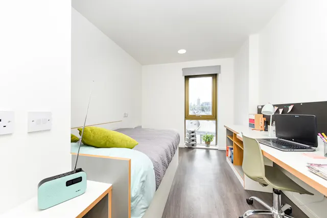 Classic Ensuite room image 1