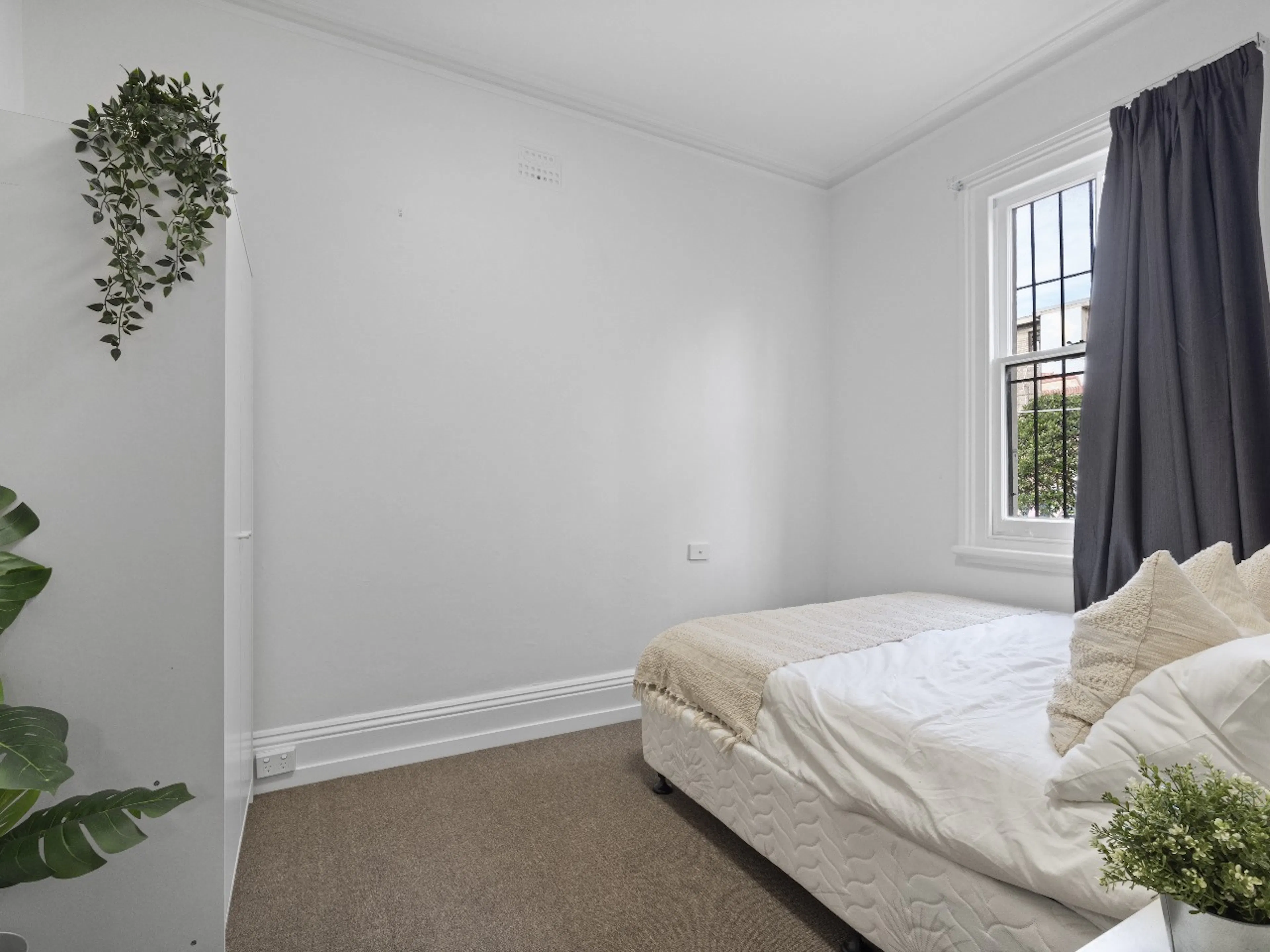 Room 4 (Standard) ROOM 1