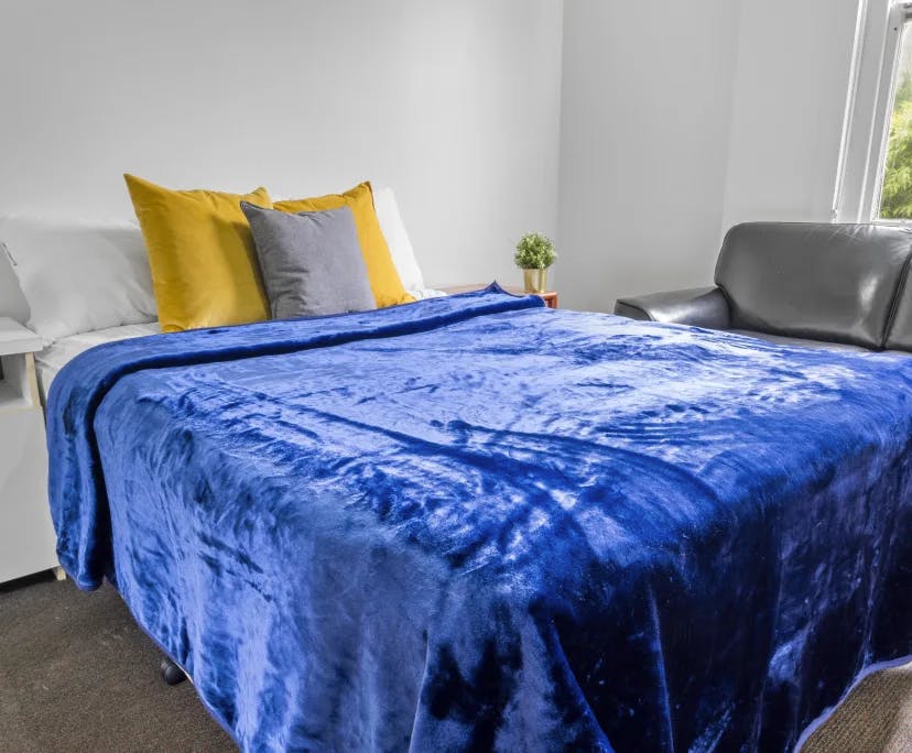 51-wycombe-sydney-Room 5 (Standard)