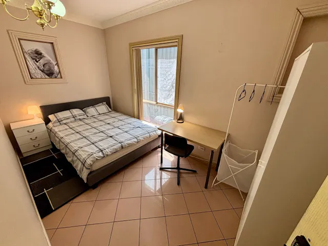 Room 6 room image 1