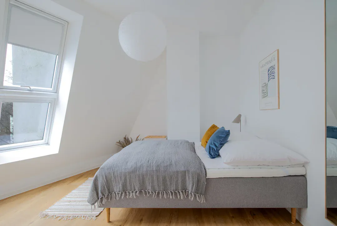 Room 1 Standard+ ROOM 1