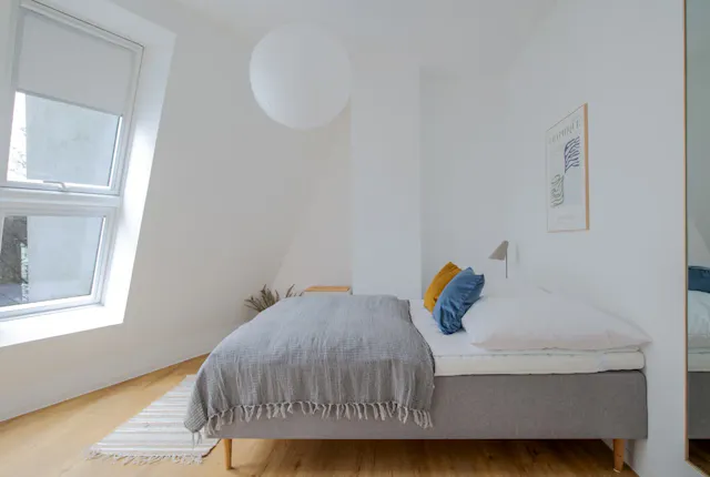 Room 1 Standard+ room image 2