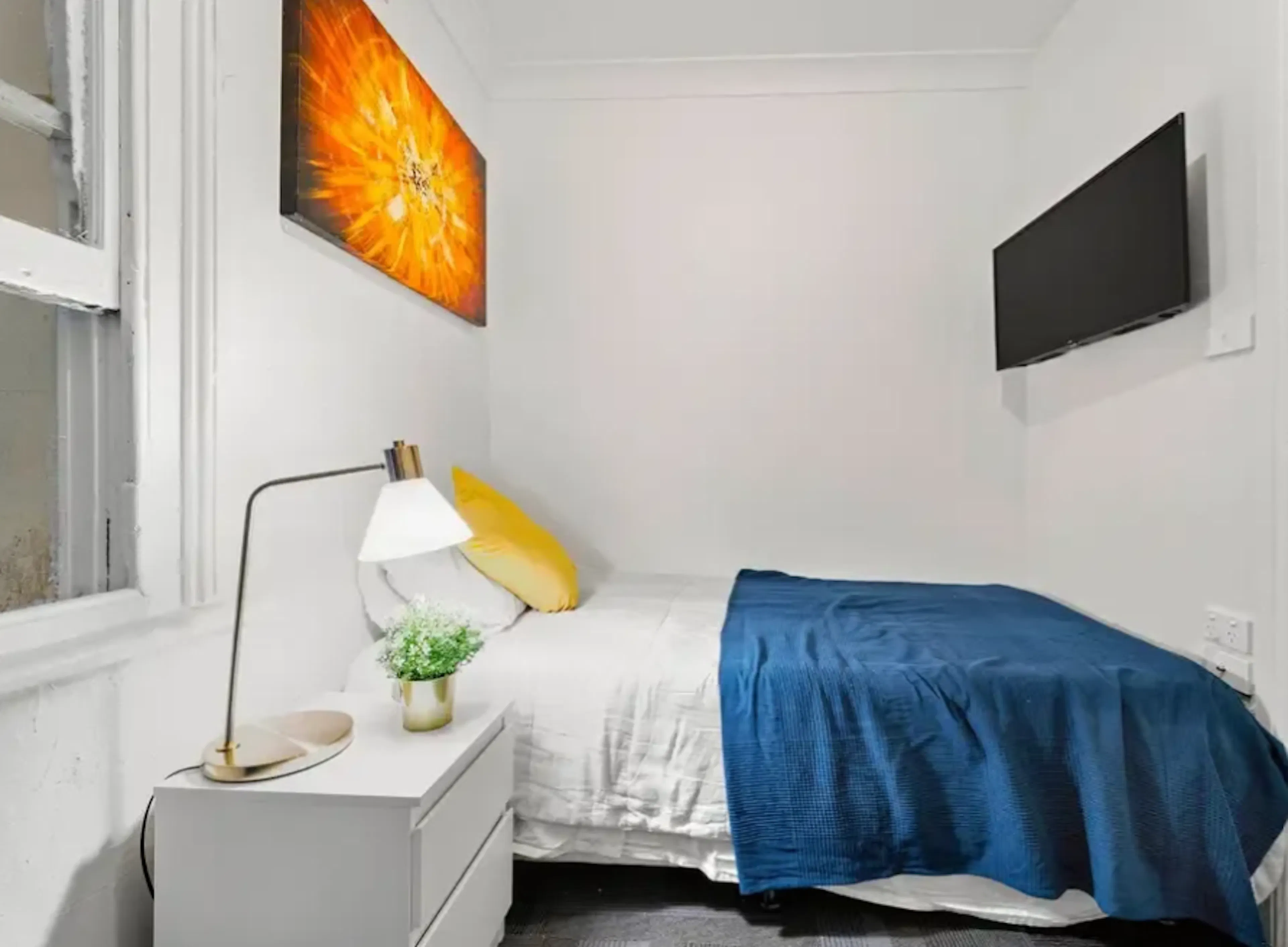Room 8 (Non-ensuite) ROOM 3