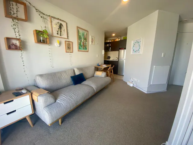 Apartment 904 (2 Bedrooms & 1 Bathroom) room image 6