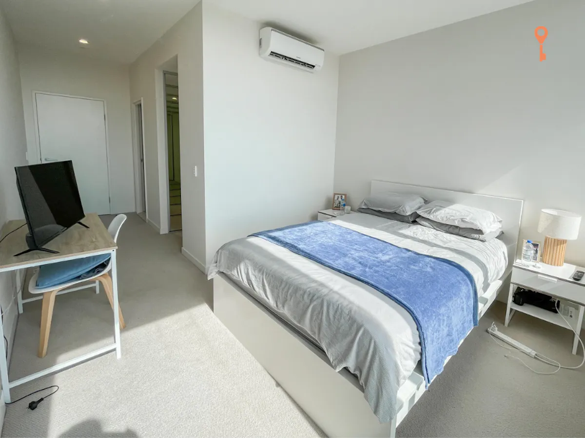 Single Room ROOM