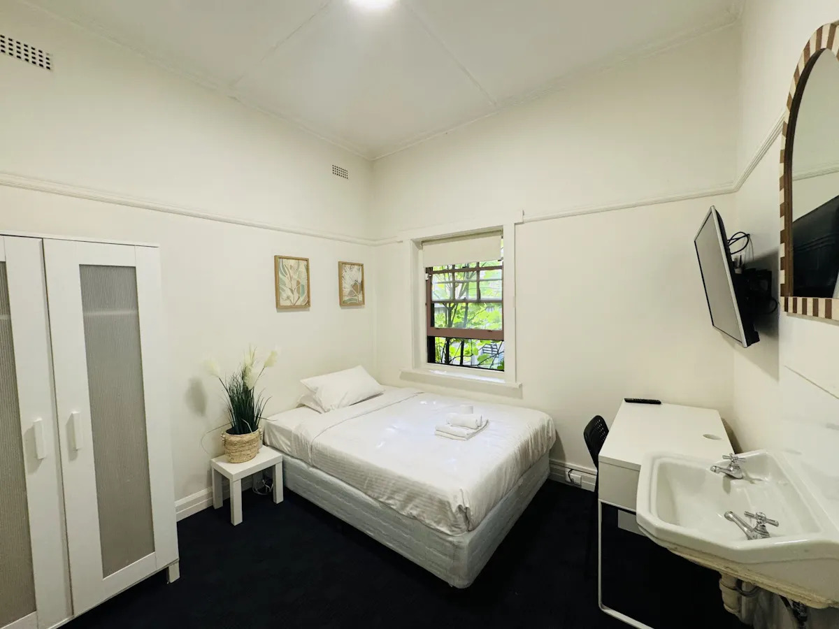 Room 3 ROOM