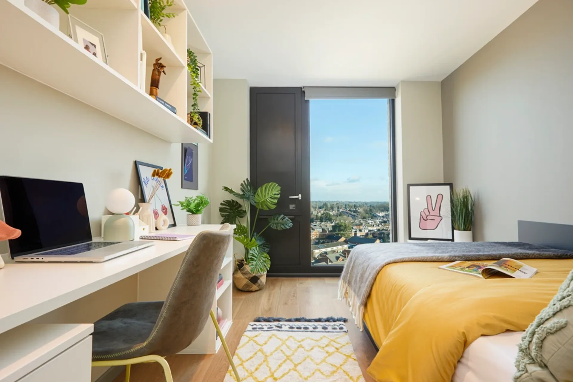 battery-park-birmingham-Ensuite Medium High Double