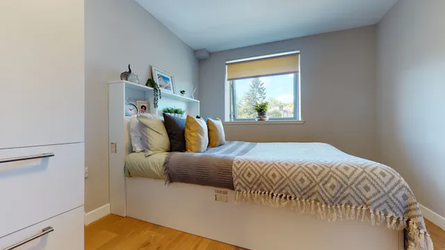 One Bed Apartment room image 1