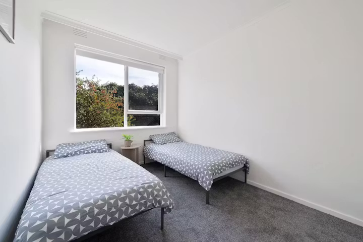 caulfield-north-melbourne-Room 1 (Ensuite)-1