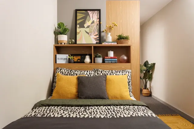 Ensuite Extra Large Standard Double room image 1