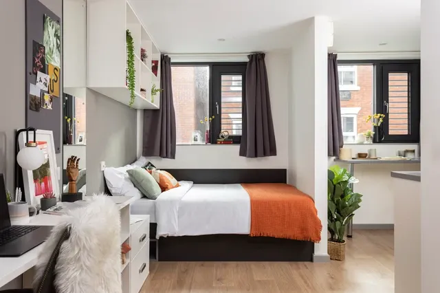 st-vincents-place-sheffield-Partly Accessible Studio Double