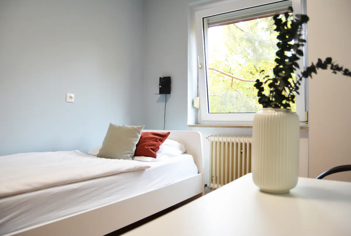 Single Room ROOM