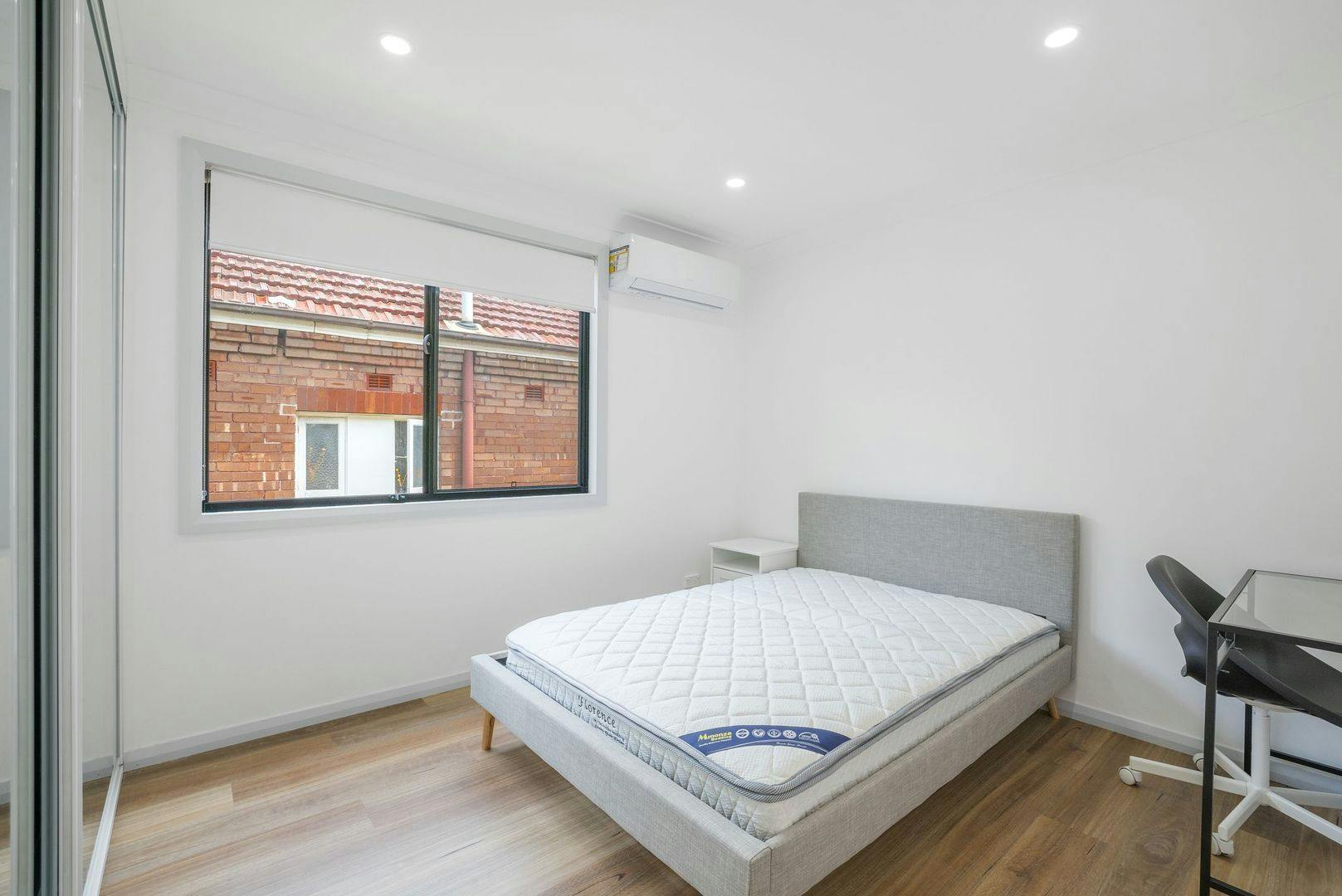 3-sadlier-crescent-sydney-Room 3 (Ensuite)