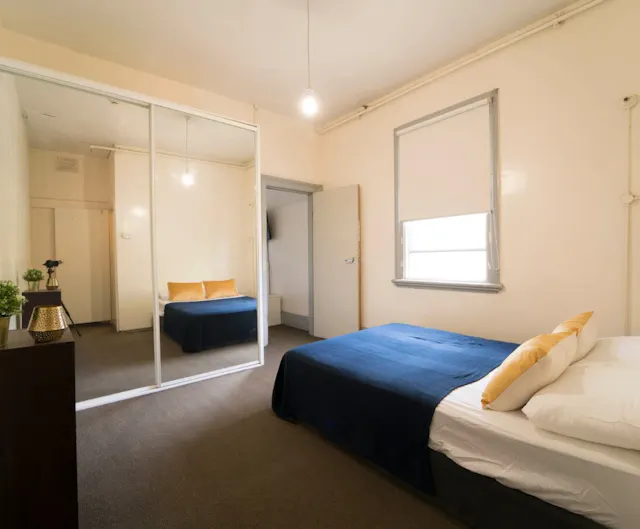 Room 10 (1 Bedroom) room image 1
