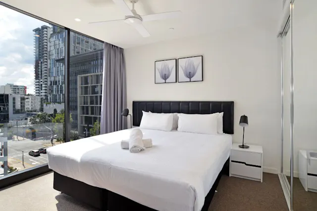 1 Bedroom Apartment room image 1