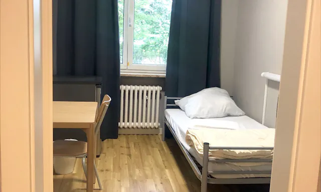 Single Room room image 1