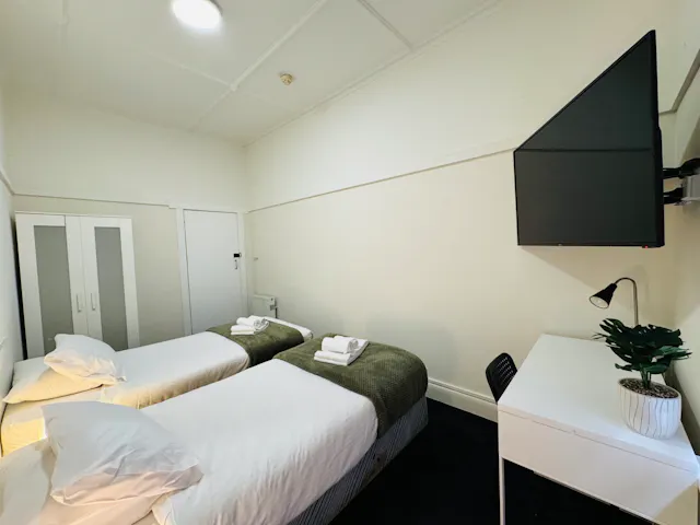 Room 14 room image 1
