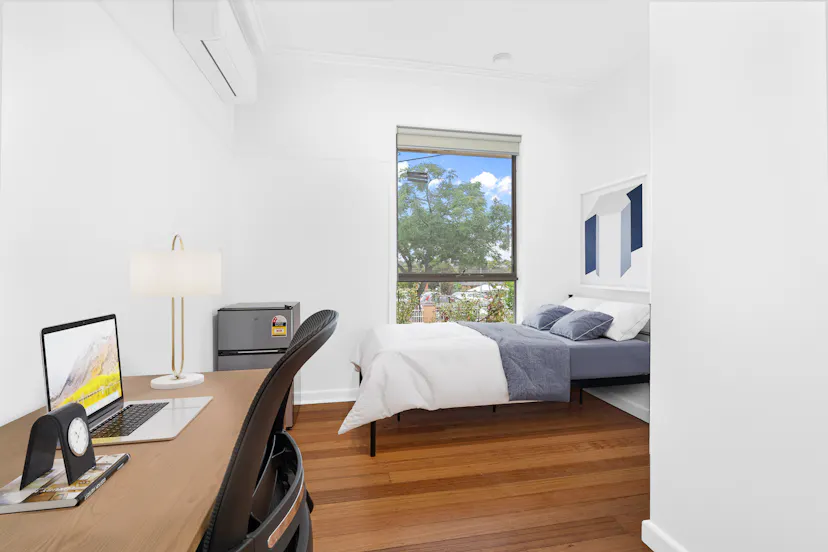 Property video thumbnail 3