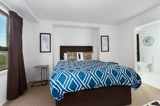 3 bedrooms & 2 bathrooms room image 1