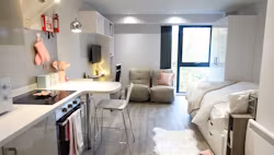 8-west-walk-leicester-Standard Studio on Higher Floor