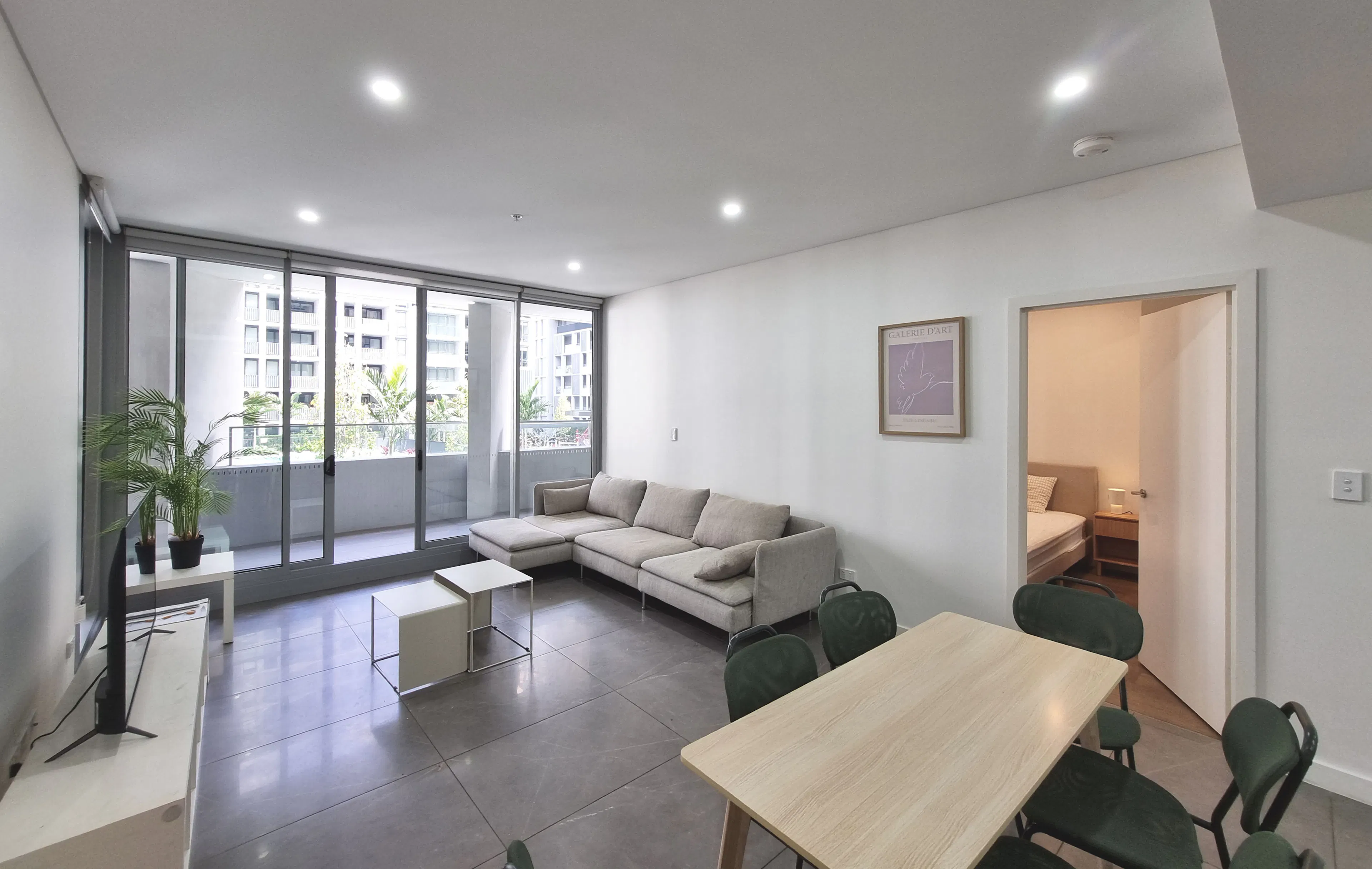 2 Bedroom 2 Bathroom ROOM 3
