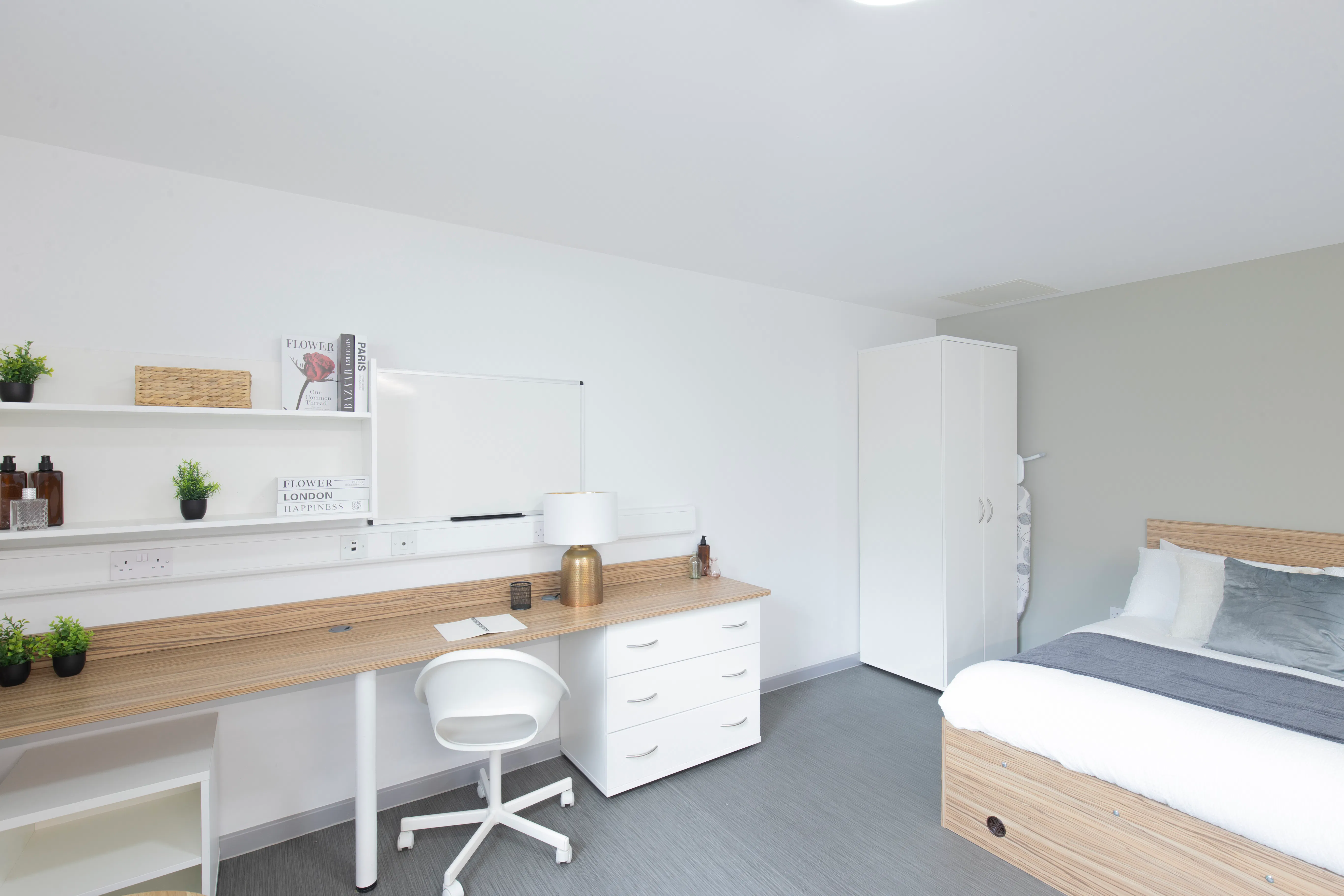 Premium Studio (Rosedale Court)