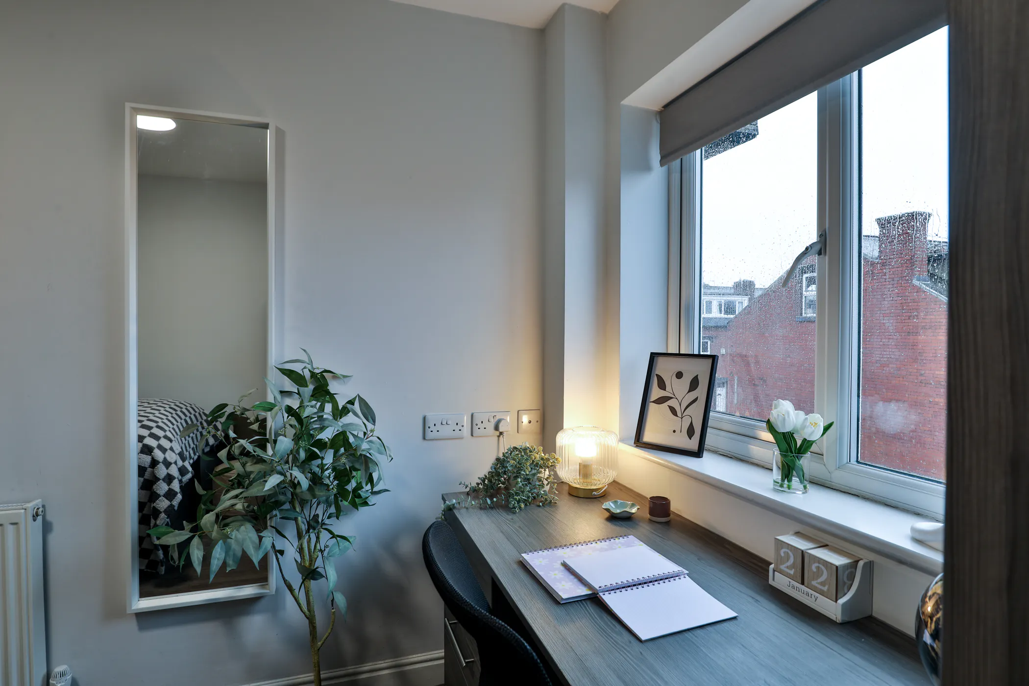 5 Bed Flat