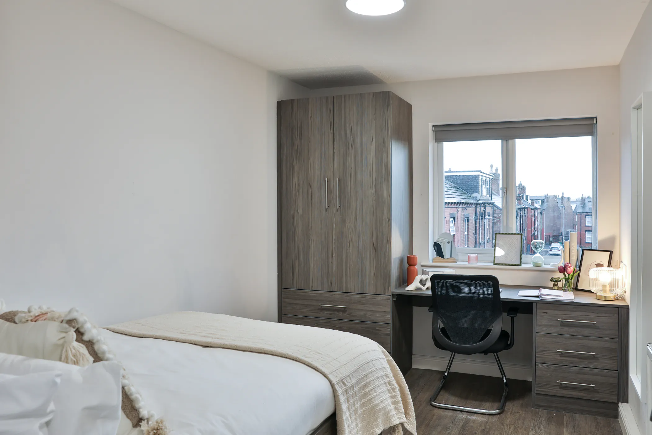5 Bed Flat
