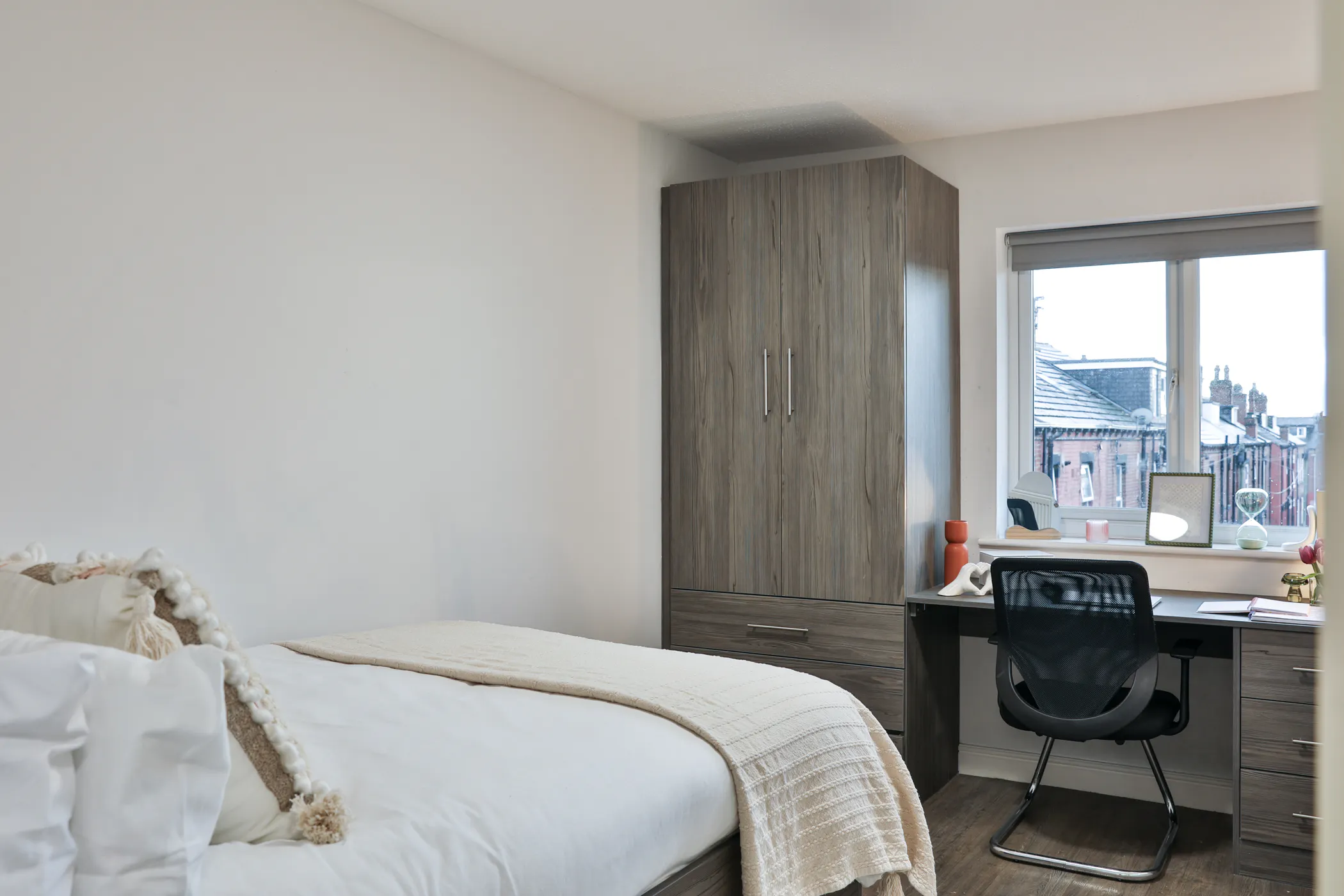 5 Bed Flat