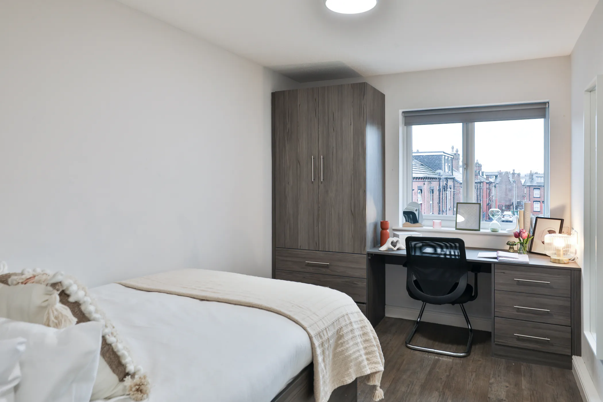 5 Bed Flat