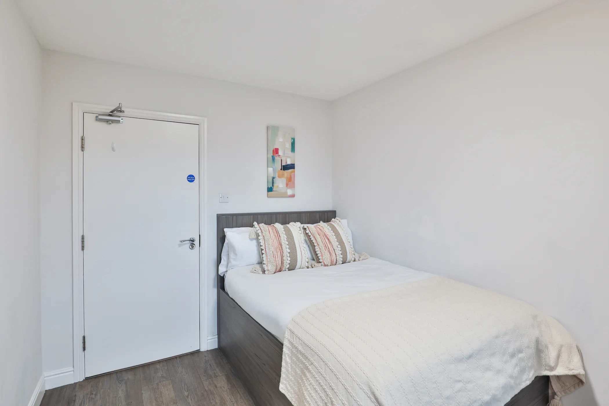 5 Bed Flat